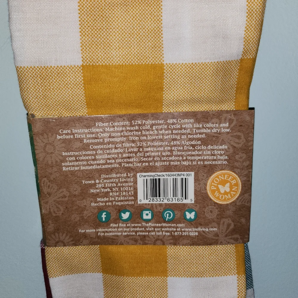 The Pioneer Woman Charming Check Polyester Cotton Set of 4 Washable Napkins - Picture 8 of 8